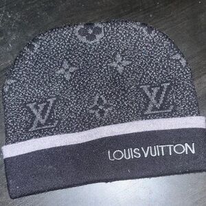 Louis Vuitton Dark Toned monochrome Logo Beanie